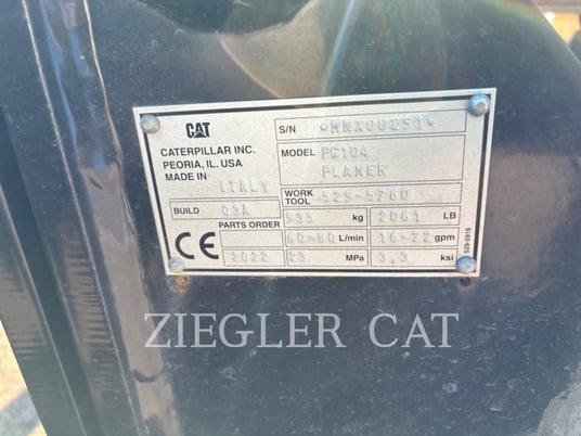 Caterpillar PC104, Cold Planer, 500 hours, S/N: MNX00291, 2022 - Image 6