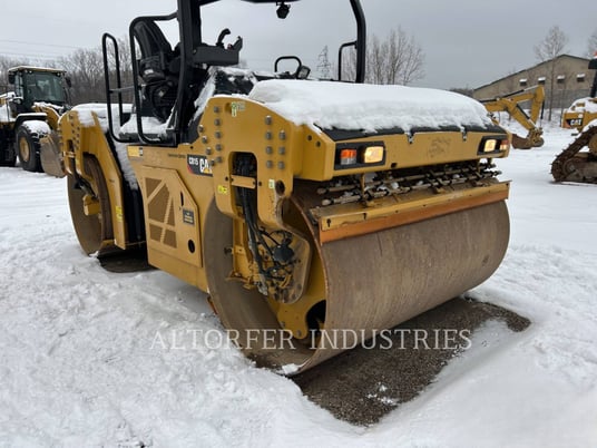Caterpillar CB15, Twin Drum Roller, 1846 hours, S/N: M9400319, 2021 - Image 3
