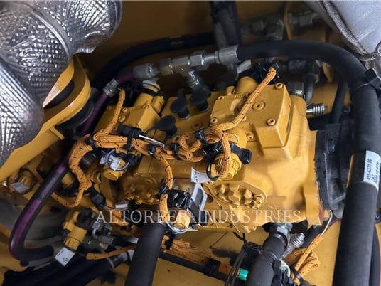 Caterpillar CB15, Twin Drum Roller, 1846 hours, S/N: M9400319, 2021 - Image 7