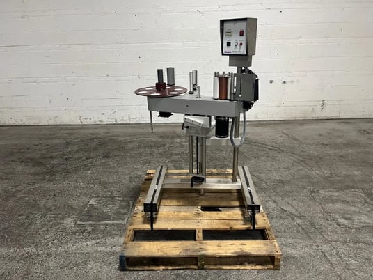 CVC #CVC100B, labeler, 110 V. - Image 1