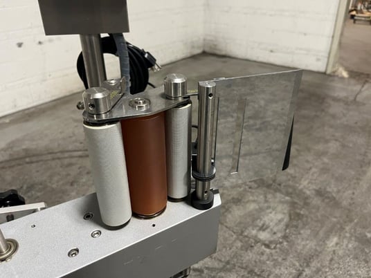 CVC #CVC100B, labeler, 110 V. - Image 7