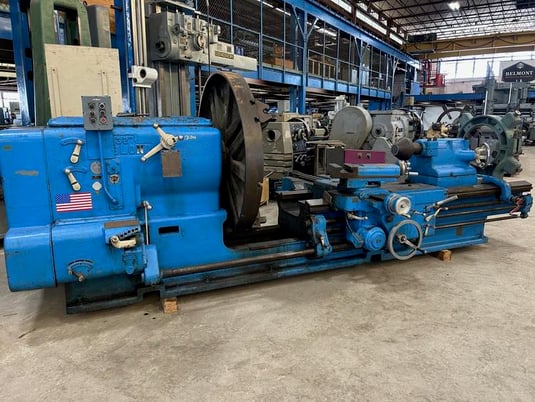 36"/62" x 84"/144" LeBlond, sliding gap bed lathe, 23.5" swing over cross slide, 30 HP, thread dial, 1955 - Image 3