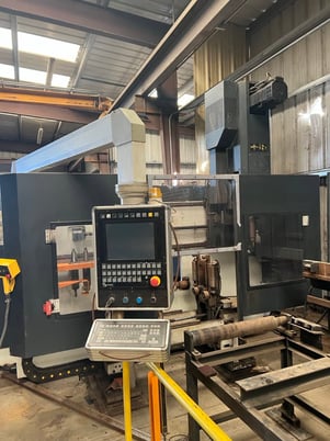 Ficep #602-DFRC, beam drill line, robot coping, 10 HP, 2500 RPM, 6 tool, 40' in & out feed, 2010 - Image 6