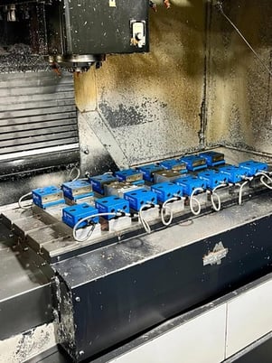 Daewoo Doosan #MV-4020LS, CNC vertical machining center, 40.2" X, 20.1" Y, 24.6" Z, 15000 RPM, 25 HP, 47.2" x - Image 4