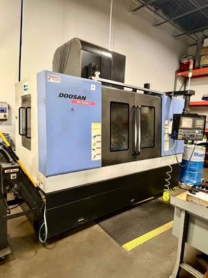 Daewoo Doosan #MV-4020LS, CNC vertical machining center, 40.2" X, 20.1" Y, 24.6" Z, 15000 RPM, 25 HP, 47.2" x - Image 7