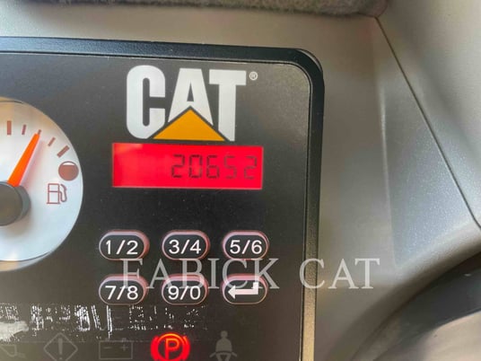 Cat 262D C3H2, Skid Steer Loader, 2064 hours, S/N: DTB03879, 2015 - Image 5
