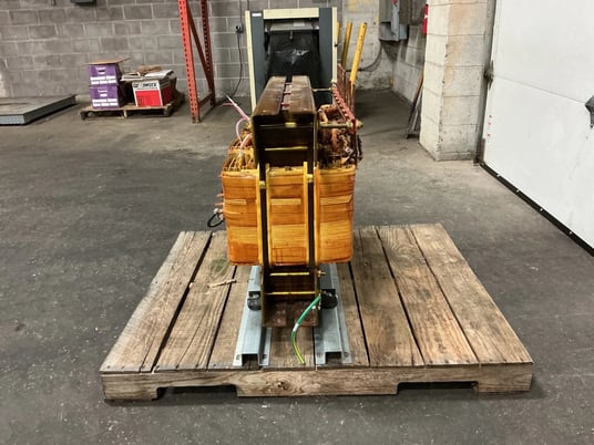 Liebert, Emerson #A150C, transformer core, 150 KVA, 480 HV, 208/120 LV - Image 4