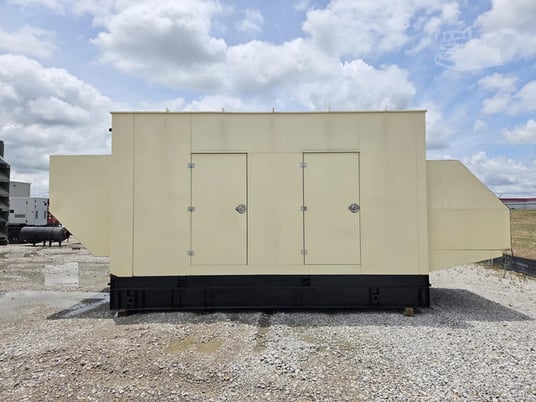 355 KW Kohler #350REOZDD, Diesel Generator Set, 1800 RPM, Detroit Diesel engine, 480 Volt, 1519 hours, 2007 - Image 3