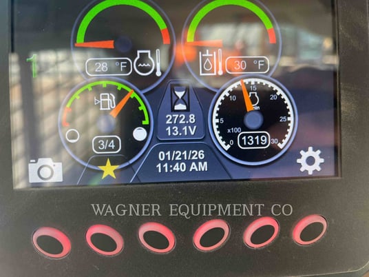 Cat 246D3, Skid Steer Loader, 273 hours, S/N: T9Z01351, 2024 - Image 5