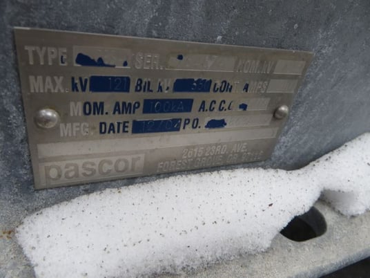 2000 Amp. PASCOR, CBSA, 115 KV., HORIZONTAL MT, CENTER BREAK, UNUSED - Image 3
