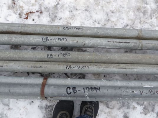 2000 Amp. PASCOR, CBSA, 115 KV., HORIZONTAL MT, CENTER BREAK, UNUSED - Image 4