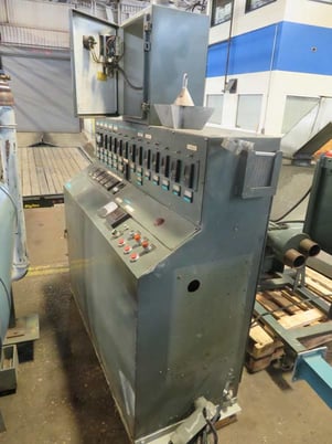 3.5" Egan, Extruder, 150 HP, 32:1 L/d, water cooled, 52" centerline - Image 6