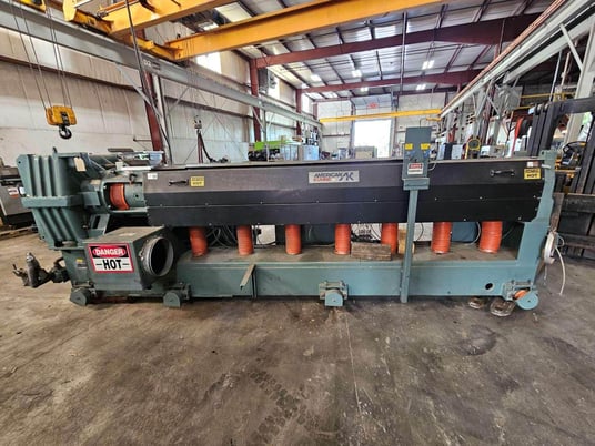 4.7" American Kuhne #AK-120MM, Single Screw Extruder, 30:1 Rebuild, 200 HP, 42" centerline, air cooled, 480 - Image 1