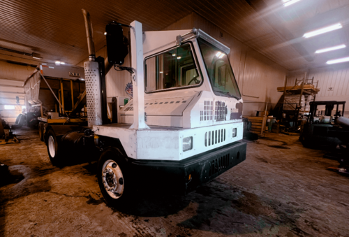 Kalmar Yard Truck, Terminal Truck, S/N 328207 - ECM Verified, Low Miles, Service in Progress, 2012 - Image 2