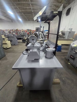 11" x 18" Hardinge #HLV-H-EM, tool room lathe, 1.25" bore, 1 HP, 3000 RPM, inch/metric, Aloris tool holder - Image 9