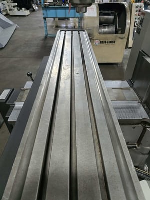Bridgeport #Series-II, CNC vertical mill, 11" x58" tbl., 2 HP head, EZ Trak II, power draw bar - Image 10