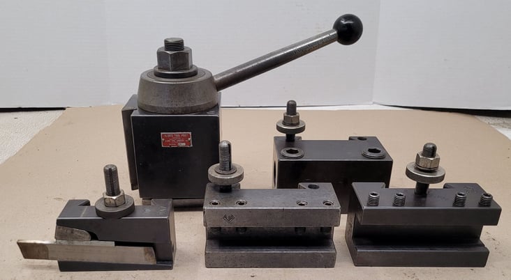 Aloris #DA, quick change tool post w/ holders, 5 piece set - Image 2