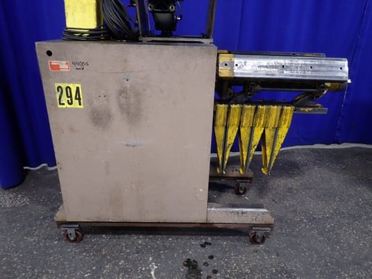 Dimeco #2370/DF, Coil Reel, w/Foot Switch, 19 capacity, 1992 - Image 3