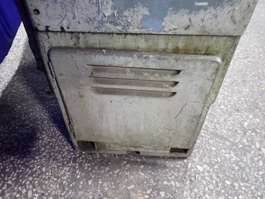 8.5" x 43" LeBlond, Lathe, w/Tailstock & Compound Rest, 2" Bore - Image 8