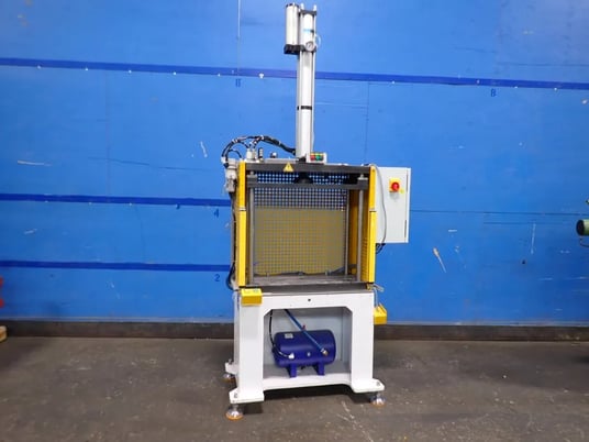 Interplex #2022, Flex Punch Machine, 33" x 14" Size, 5-6 bar, 200 Watts, 220 V - Image 1