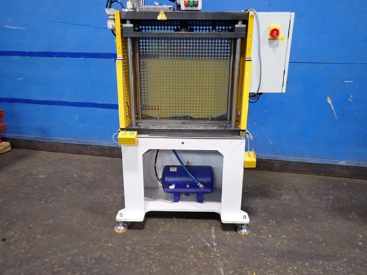 Interplex #2022, Flex Punch Machine, 33" x 14" Size, 5-6 bar, 200 Watts, 220 V - Image 3