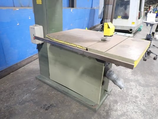 36" SCMI #900-SC, Vertical Band Saw, 46" x 31" Table, 3.7 kW, 1745 RPM, 230/460 V - Image 6