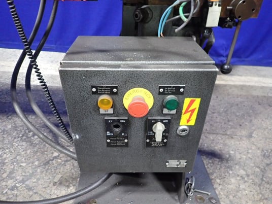 SMW #QS45, Bar Feeder, 203" capacity, 440 V - Image 8