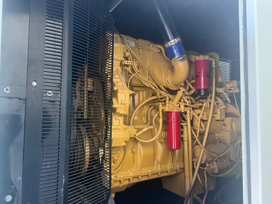 18400 KW Marathon #D10040, portable diesel generator set, 480 Volts, 470BHP Caterpillar C-15 engine, Tier 2 - Image 10