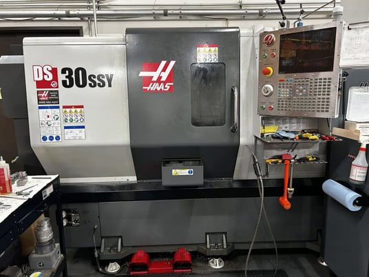 Haas #DS-30SSY, 31.7" swing, 2" bar, 8" chuck, sub spindle, expanded memory, high pressure coolant system - Image 1