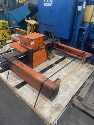 40000 lb. Cady 40-56-72, coil lifter, 72" width, motorized open/close - Image 3