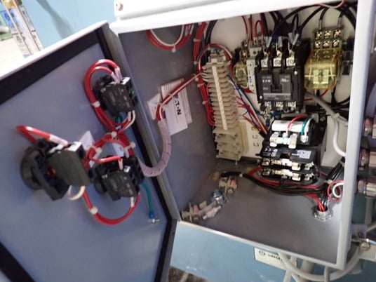Singleton #SCCH23S1, 24 Amps Salt Chamber, 220 V. - Image 8