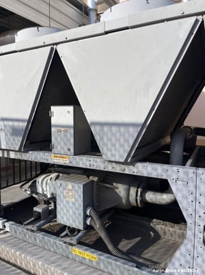 300 Ton, Carrier AquaForce #30XAB30064-0FSXM, Air-Cooled Screw Chiller, R-134A, ComfortLink controls, 73696 - Image 8