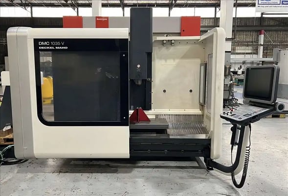 DMG #DMC-1035V, 3-Axis vertical machining center, 10000 RPM, 20 automatic tool changer, chip conveyor, 2008 - Image 2