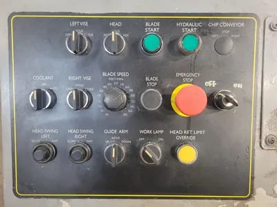 18.5" x 20.5" Hyd-Mech #V-18-II, Vertical Tilt Frame Semi Automatic Bandsaw, 7 HP, 400 FPM, 1.25" x 14.9" - Image 2