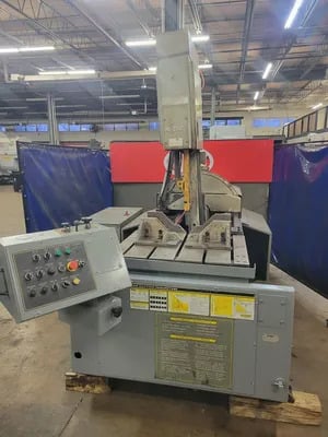18.5" x 20.5" Hyd-Mech #V-18-II, Vertical Tilt Frame Semi Automatic Bandsaw, 7 HP, 400 FPM, 1.25" x 14.9" - Image 3