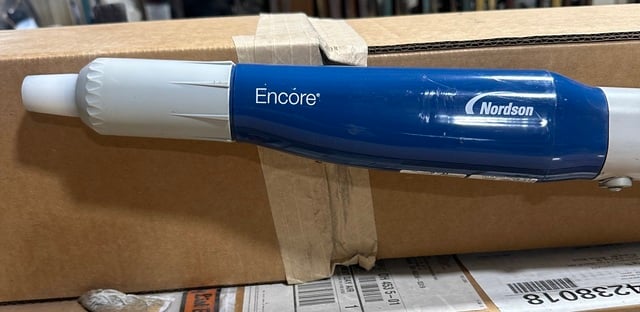 Nordson #iControl, powder gun system, w/ LOT of 12 #Encore, Automatic Powder Guns, Tube Style, 5', unused - Image 2