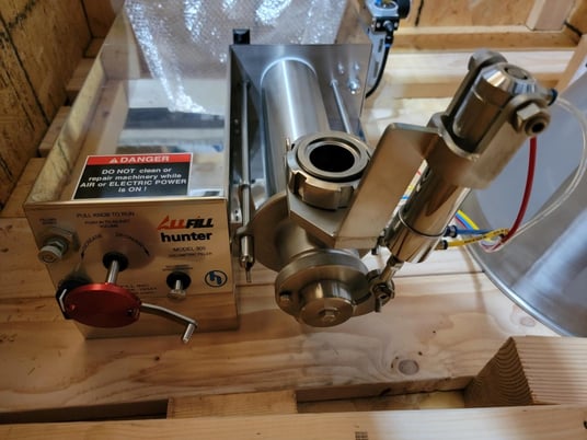 All-Fill #305, semi-auto tabletop piston filler for liquids, 6.5 ml to 2.5 L, Stainless Steel, never used - Image 3