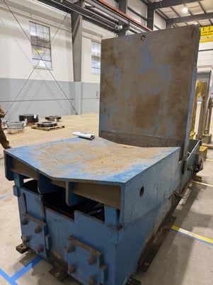 40000 lb. PM, Hydraulic Up-Ender, 51" x 52" V saddle, 37" passline - Image 3