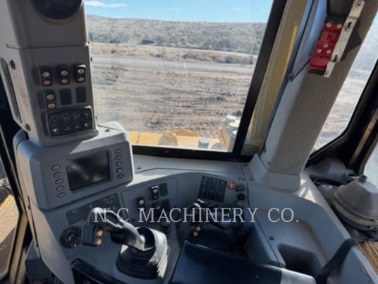 Caterpillar D8T, Crawler Dozer, 9650 hours, S/N: MLN00383, 2012 - Image 8