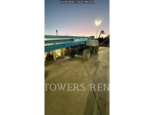 Genie Industries S125DXWR, Articulated Boom Lift, 2455 hours, S/N: SX125D-144, 2018 - Image 2
