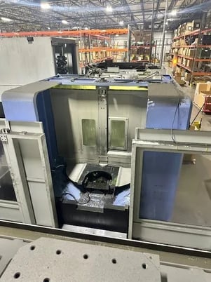 Daewoo Doosan #NHP-5000, CNC horizontal machining center, 12 pallet, 60 automatic tool changer, 28.7" X - Image 5