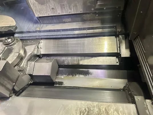 Daewoo Doosan #NHP-5000, CNC horizontal machining center, 12 pallet, 60 automatic tool changer, 28.7" X - Image 10