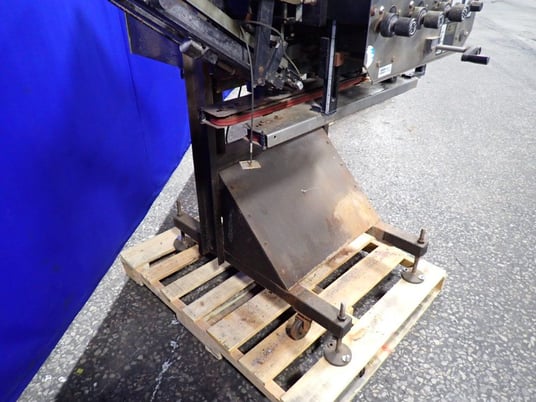 E-Pak Machinery, 3-Spindle Capper, 2.3 kVA, 115 V, 2014 - Image 6