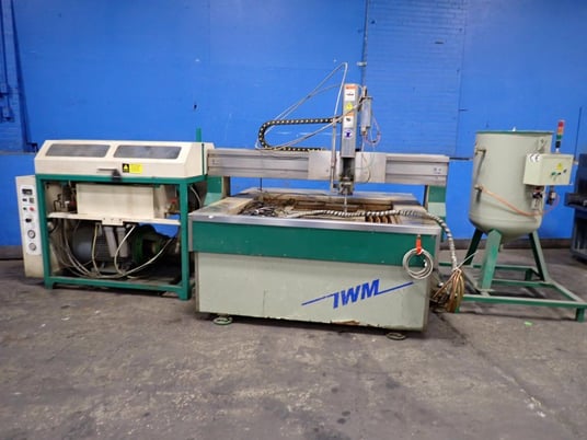 IWM #IWM1313H-1Y, CNC Waterjet Cutting Machine, w/Pump & Abrasive Feeding System, 52.5" x 53" capacity, 2013 - Image 2