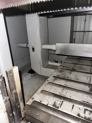 20" x 16" Behringer #HBE411A, Horizontal Saw, 5 HP, 33-360 FPM, Chip Conv., 25.6" feed, 2022 - Image 5