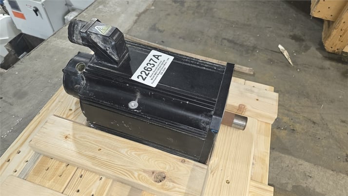 Bosch Rexroth Bosch #MKD112B-024-GG0-BN, permanent magnet servo motor, 1999 - Image 1