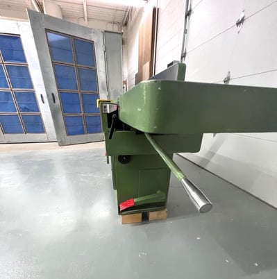 16" ZEFAM #DSZA, Jointer, 16.5" x 100" table, 47" x 6.75" fence tilting up to 45&deg;, 4" knife head, 5 HP, 230 - Image 2