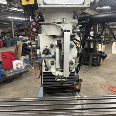 Southwestern Industries #Trak-DPM-5, Vertical Bed Mill, 3950 RPM, 5 HP, 10" x 50" table, 220 V., KMX upgrade - Image 3