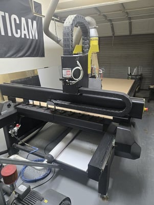 Multicam #Apex-1R, CNC router, 5' x 10', oscilating knife module, drag knife module, automatic lubrication - Image 5