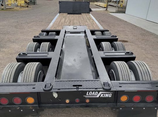 Load King, ultimate heavy-haul lowboy, 80000 lb., 21' 5" bed length, 43' OA, tri-axle, 1997 - Image 4